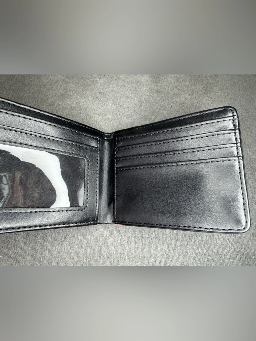 Bioworld Dr. Seuss The Grinch Black Red Bifold Wallet ID Window Card Holder